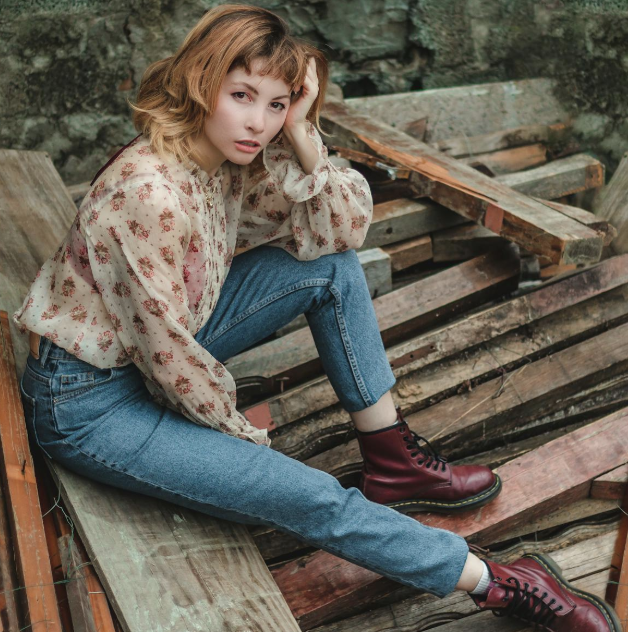 Verified profile photo of Ava Kim, 23, Edmonton